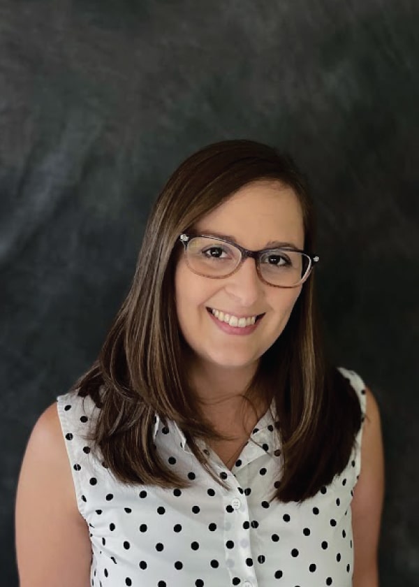 headshot of Melanie Bream